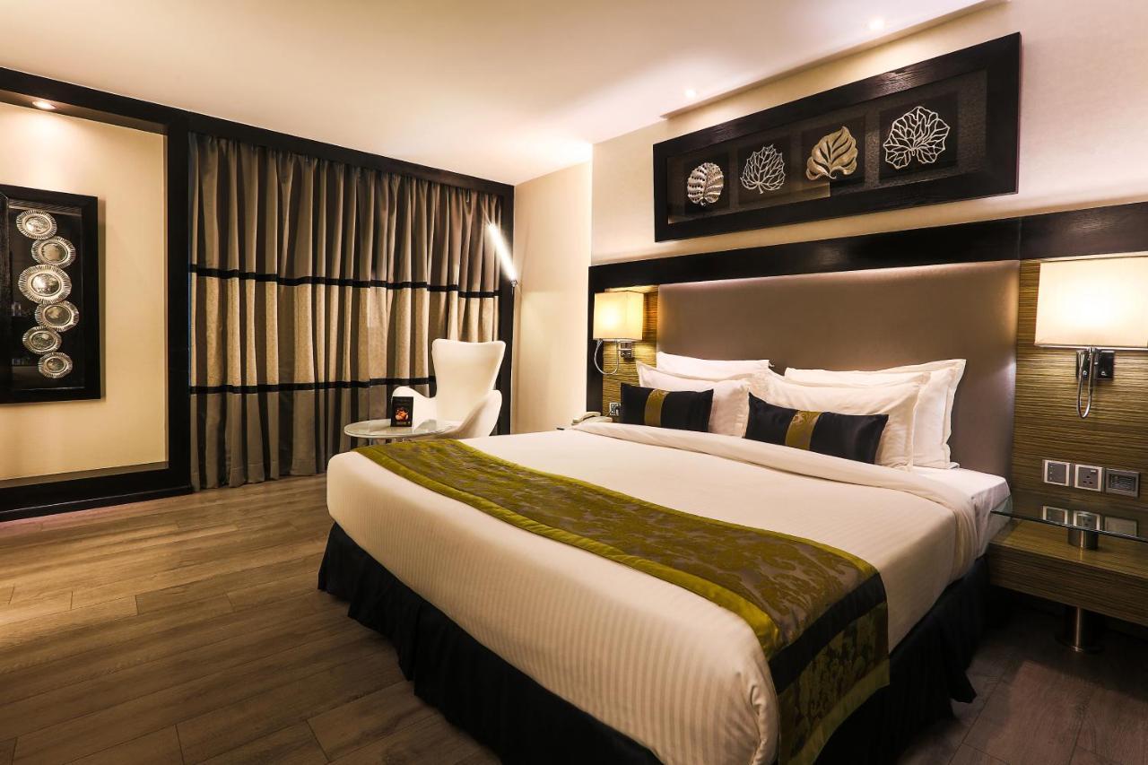 The Empresa Hotel Mumbai Eksteriør bilde