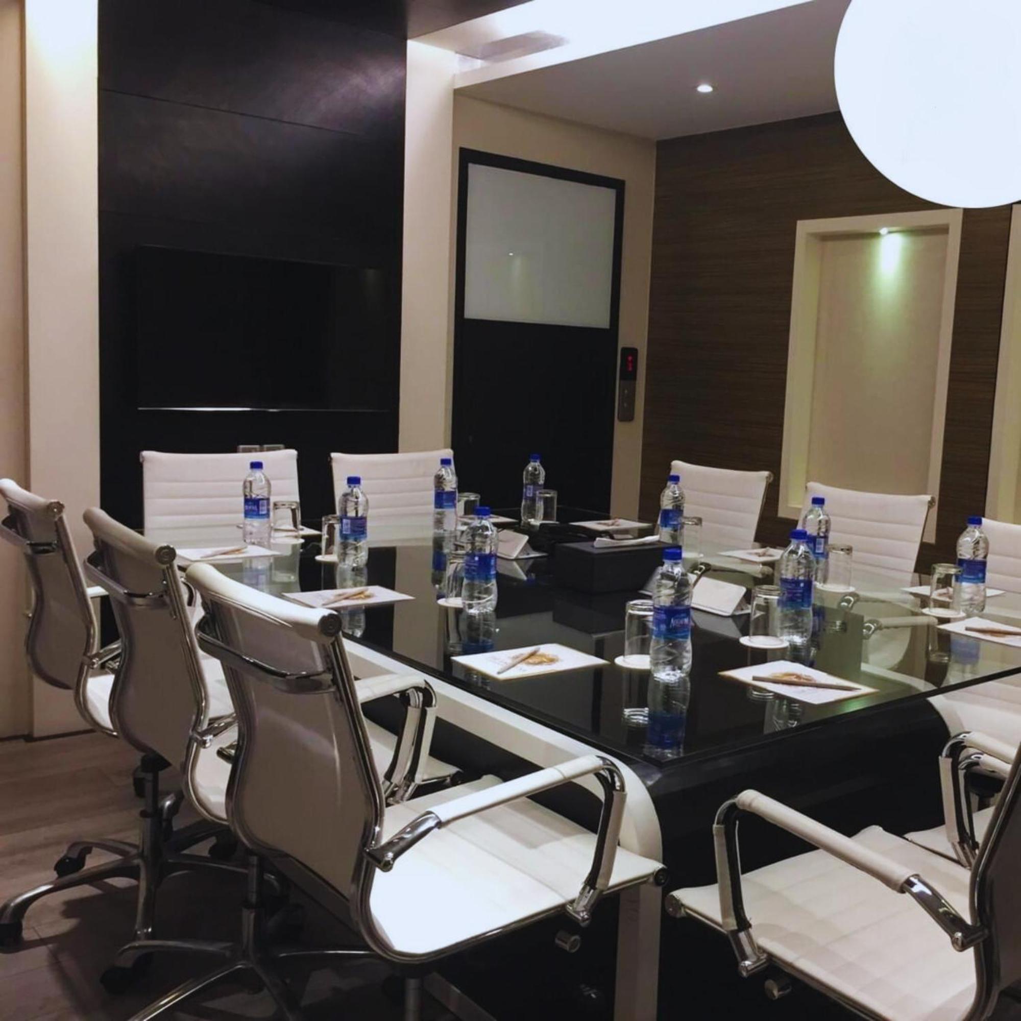 The Empresa Hotel Mumbai Eksteriør bilde